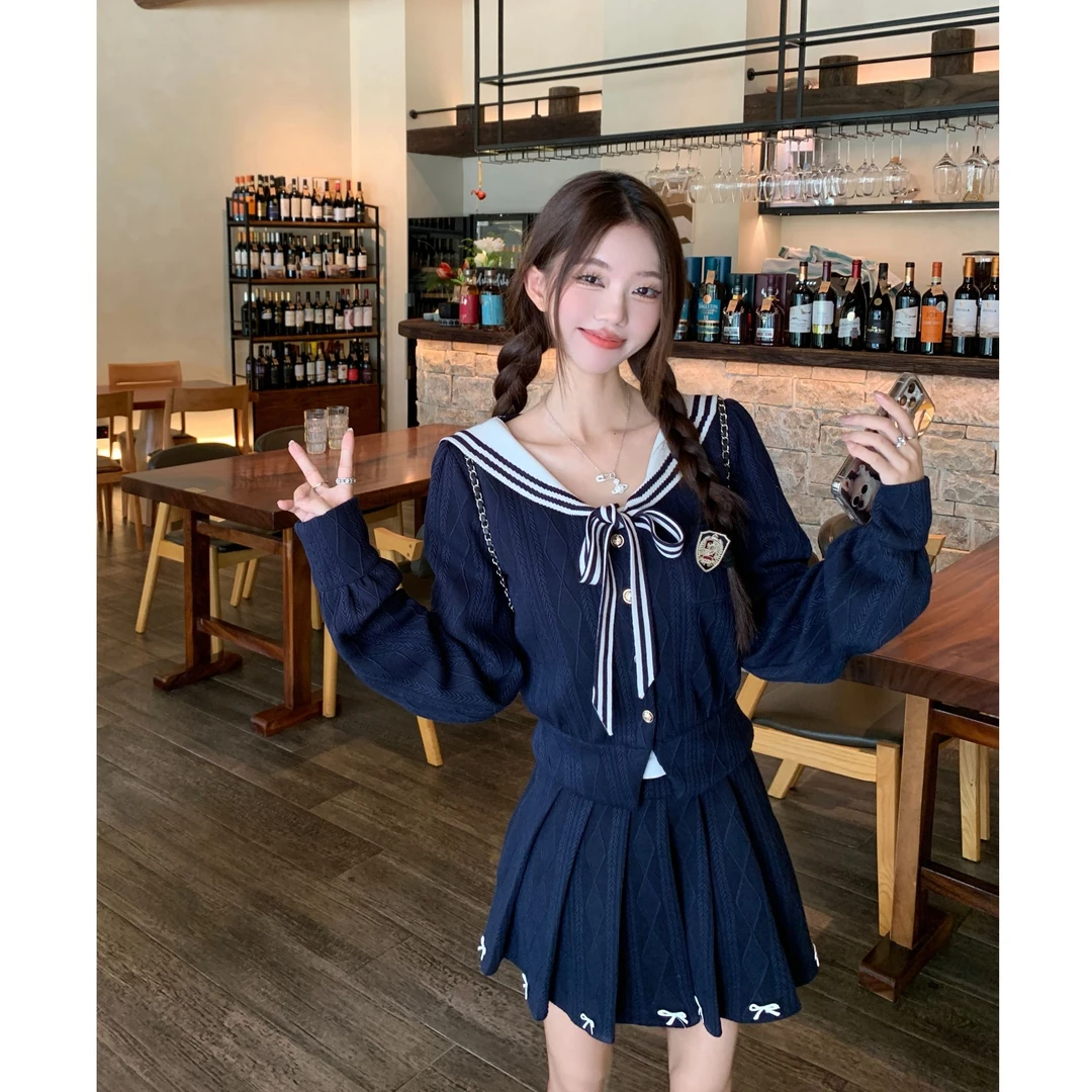 【活动价】韩系学院风套装显瘦两件套设计感披肩领上衣+半身短裙子