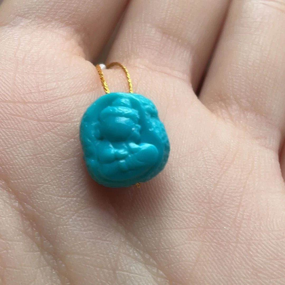 绿松石未镶嵌颈饰