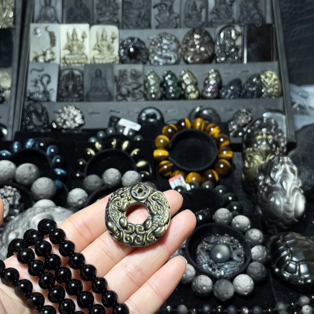 蝕***.黑曜岩未镶嵌珠宝奇石