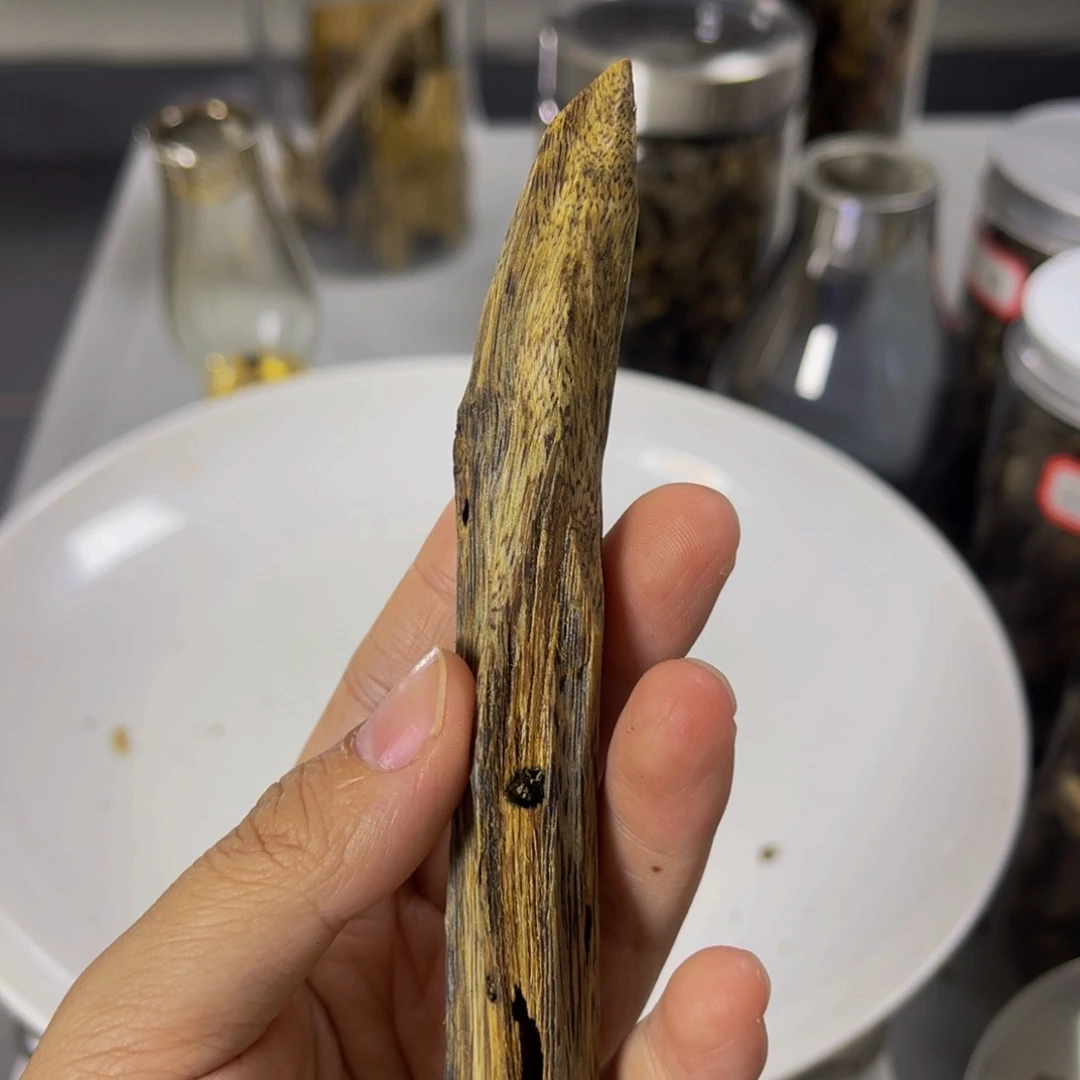 沉香沉香枕海南棋楠虫漏