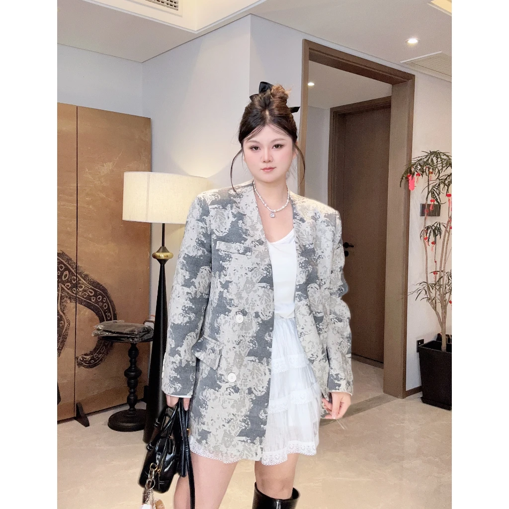 新中式国风燕麦色提花V领西装外套女春季设计感小众高级感西装