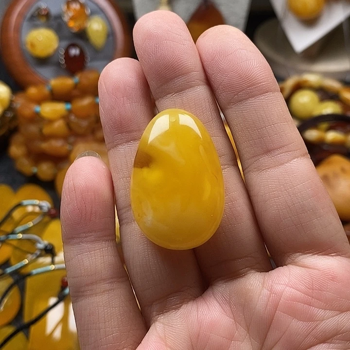 裸石琥珀未镶嵌琥珀蜜蜡