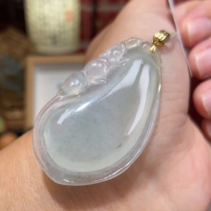 【闪购商品】颈饰18K金镶嵌翡翠42