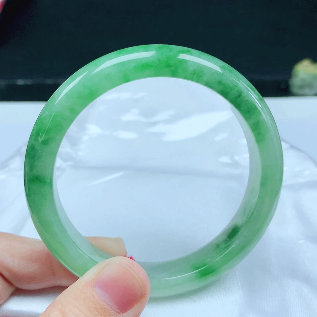 未镶嵌手镯翡翠56