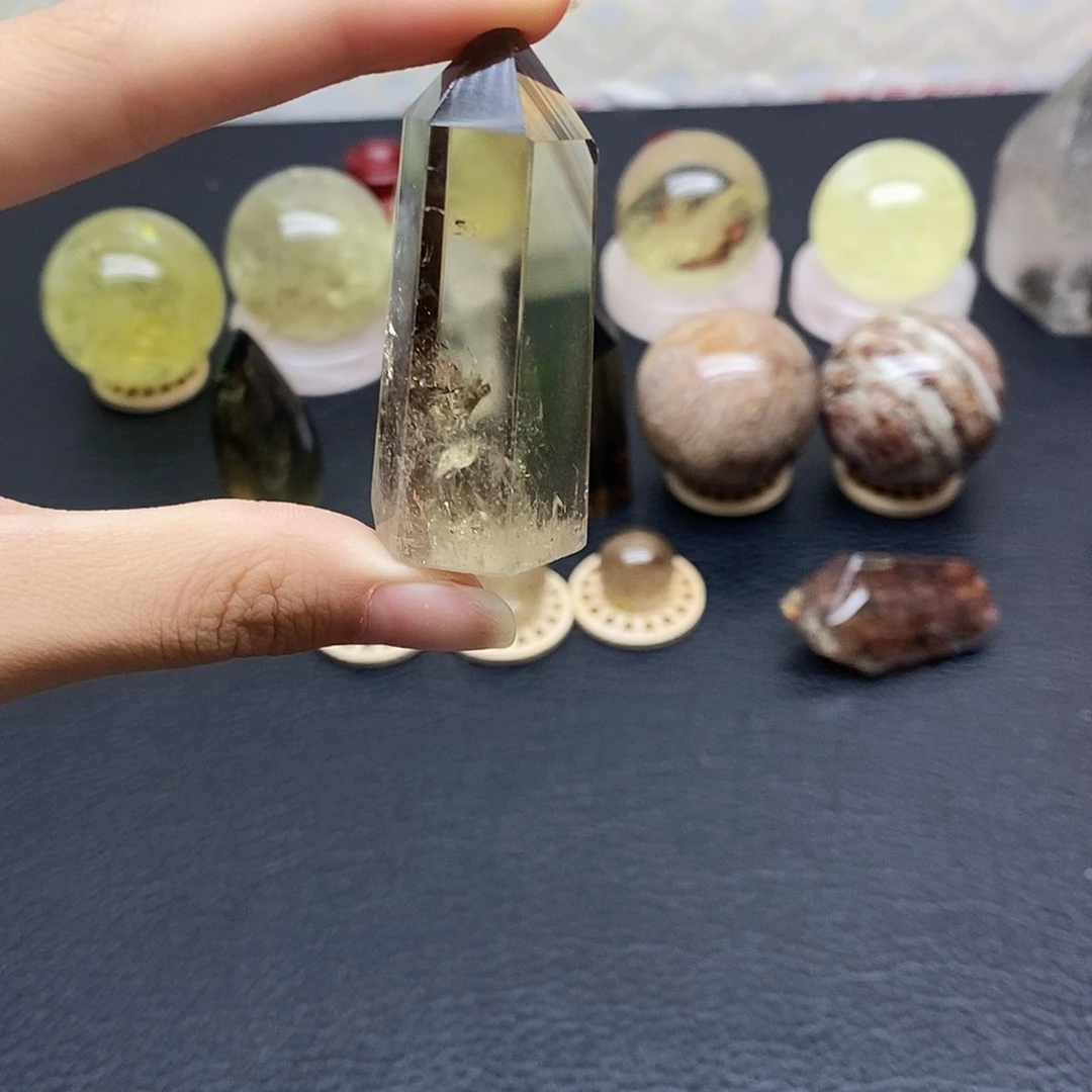 未镶嵌水晶珠宝半成品114水晶石