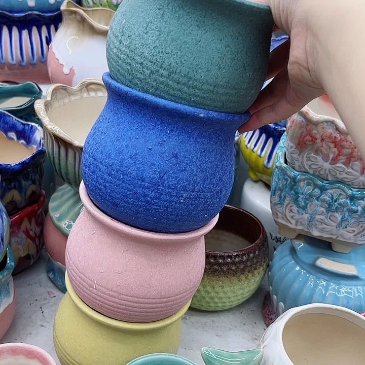 多肉绿植陶瓷花盆9.9包邮，有孔