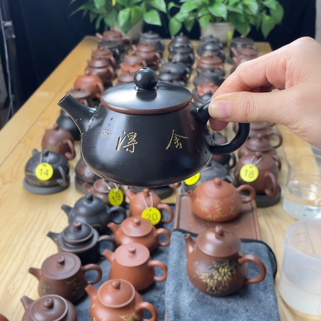 @***梁泥塑石飘壶200毫升左右无礼盒