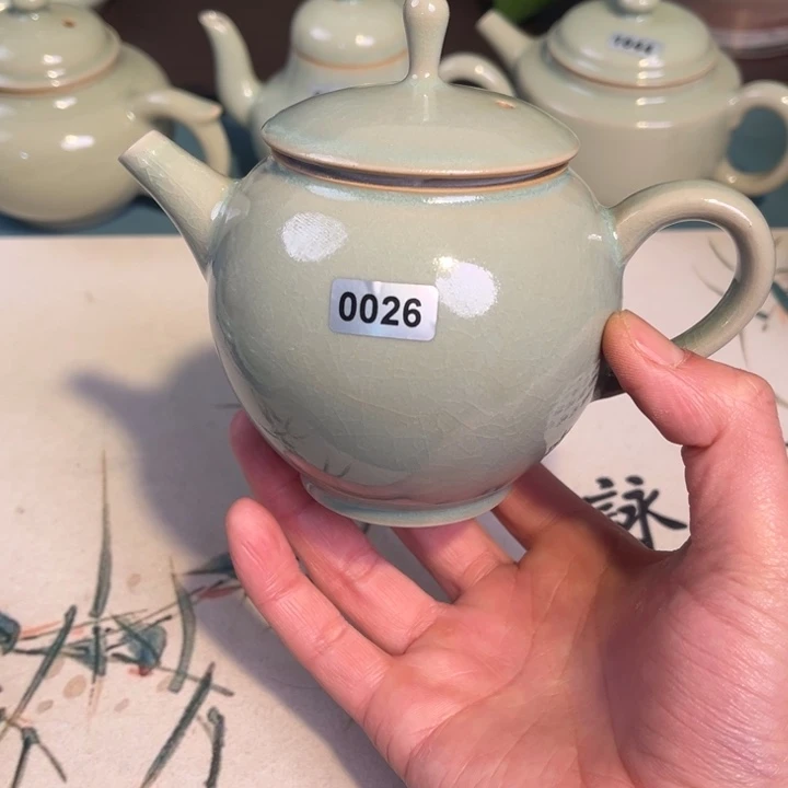 摆件瓷0026大瑕介意勿拍