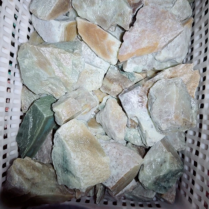 和田玉（糖玉）未镶嵌珠宝奇石还*我