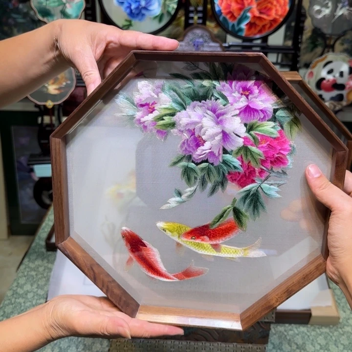刺绣刺绣工艺精湛独特设计新颖异色