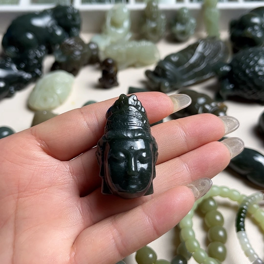 和田玉未镶嵌挂件