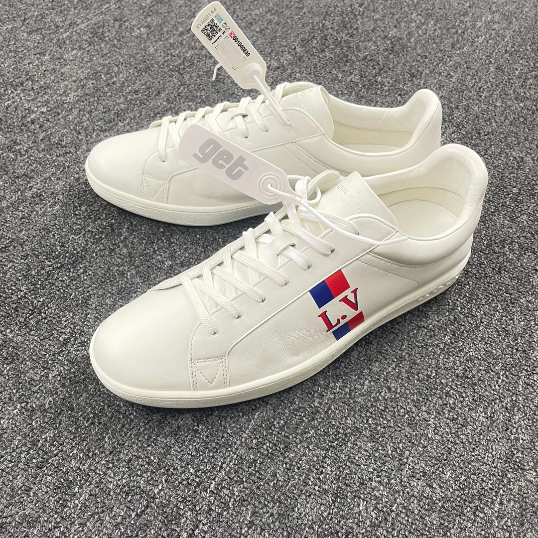 95新 LouisVuitton/路易威登  Luxembourg板鞋42.5码98新公价8500