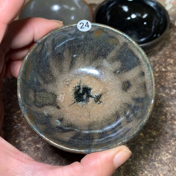 茶盏细看这支可公屏聊24