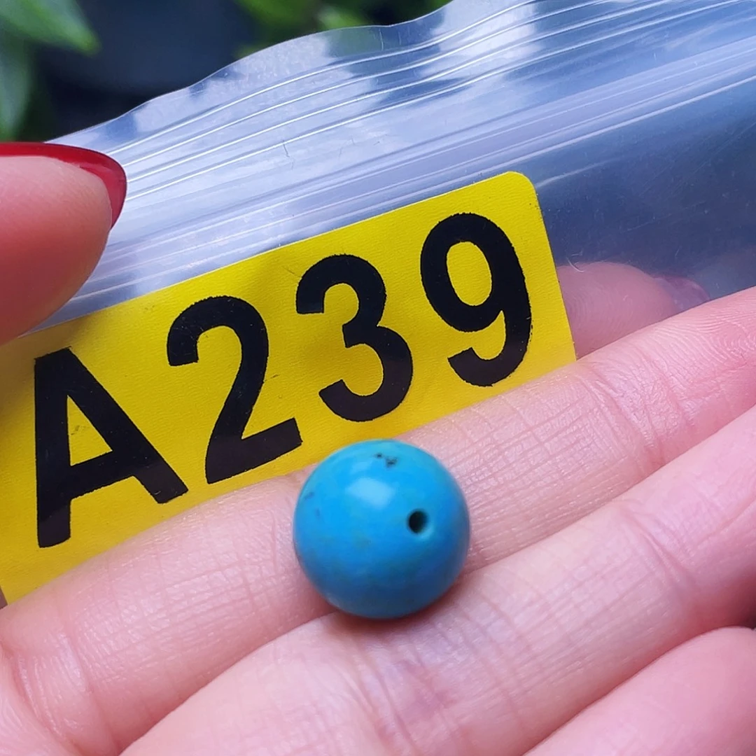 十堰原生态绿石头特色手工配饰