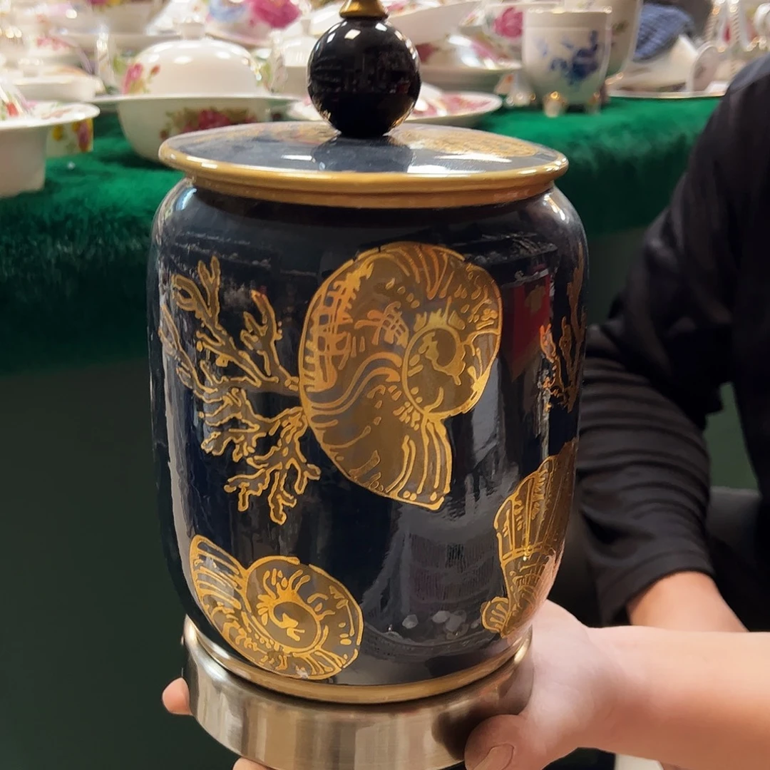 鹿与海陶瓷有限责任公司