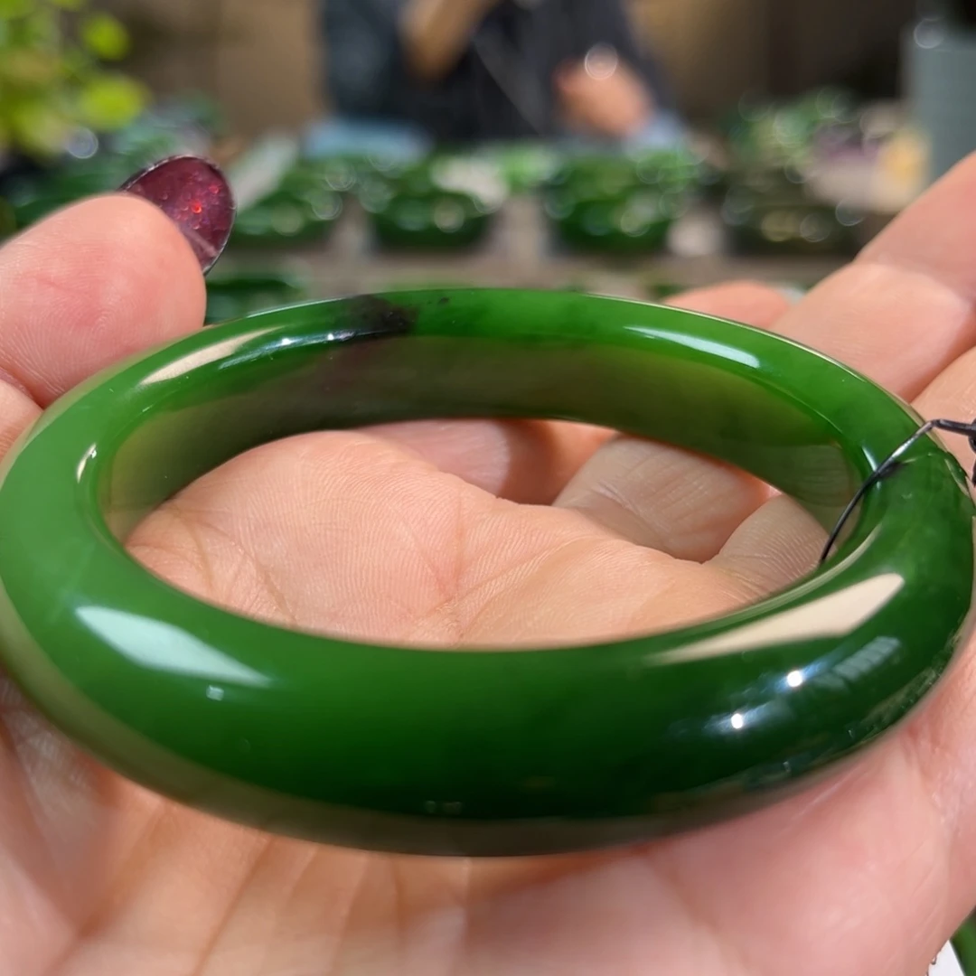 未镶嵌手镯和田玉（碧玉）