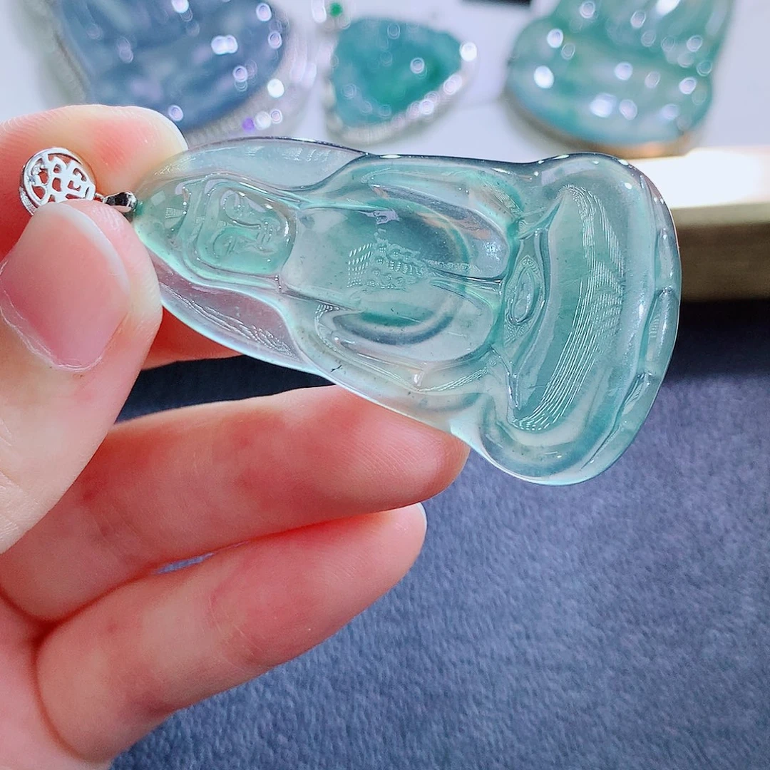 颈饰未镶嵌翡翠翡翠