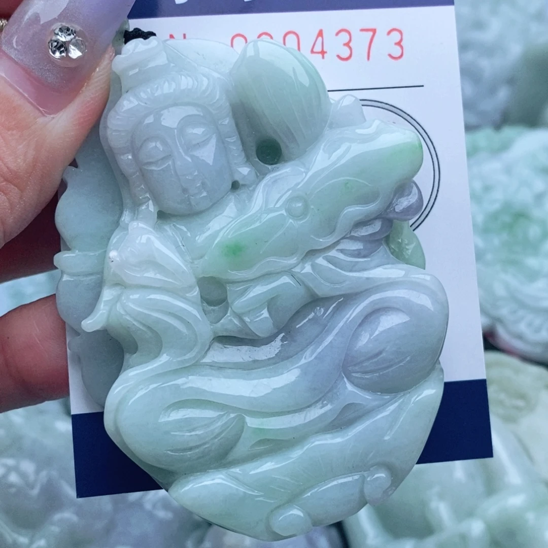 小***圆吊坠(不含链)未镶嵌翡翠