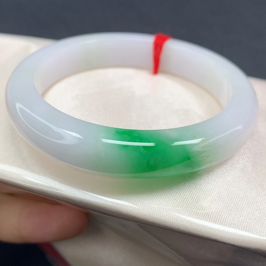 未镶嵌手镯翡翠，54感