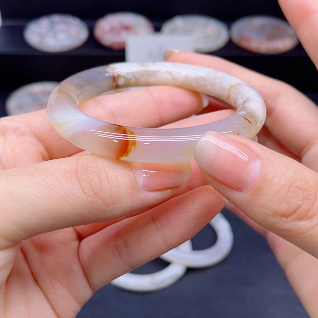 玛瑙/玉髓未镶嵌手镯56