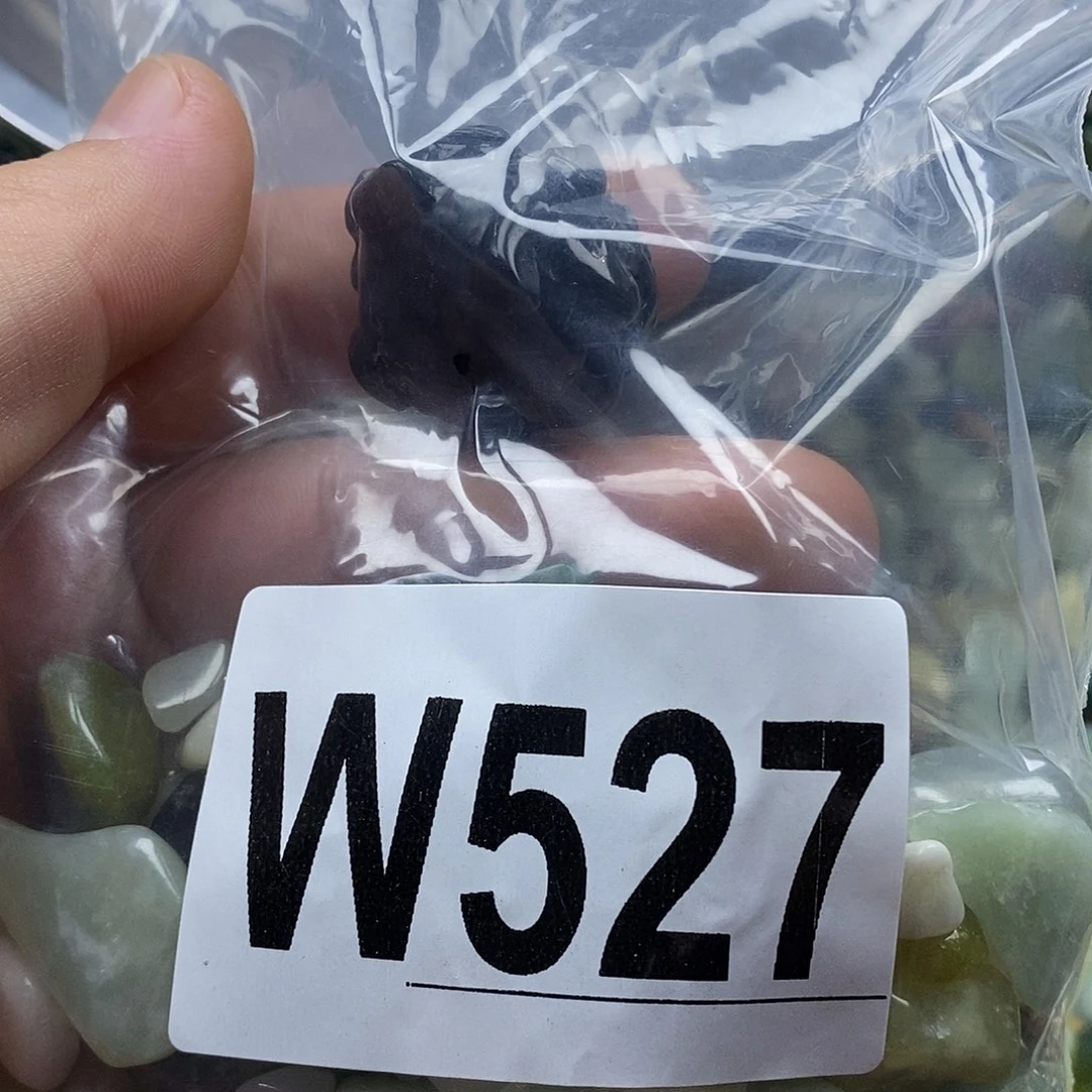 蛇纹石玉未镶嵌鱼缸石