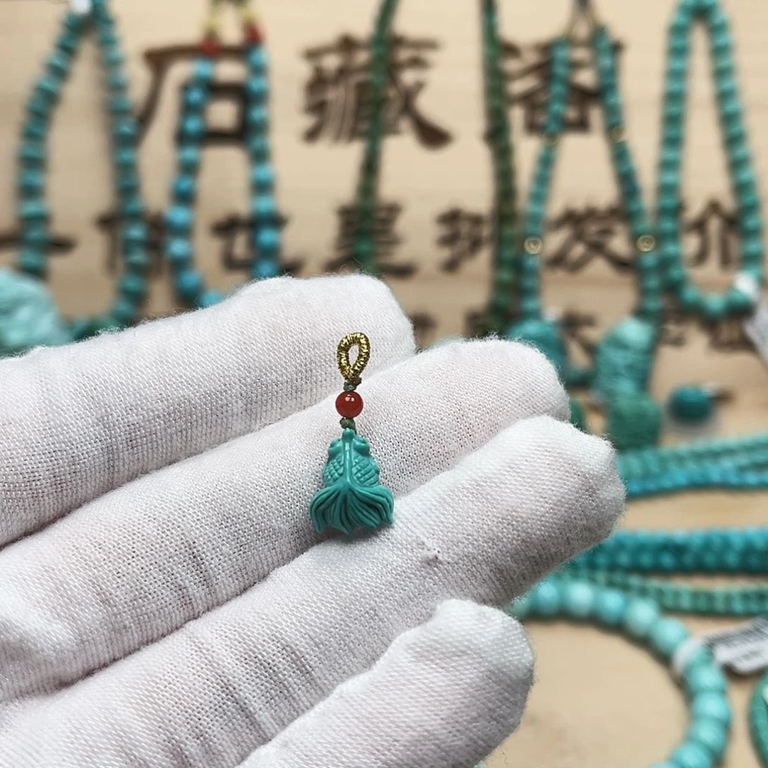 绿松石雕刻未镶嵌