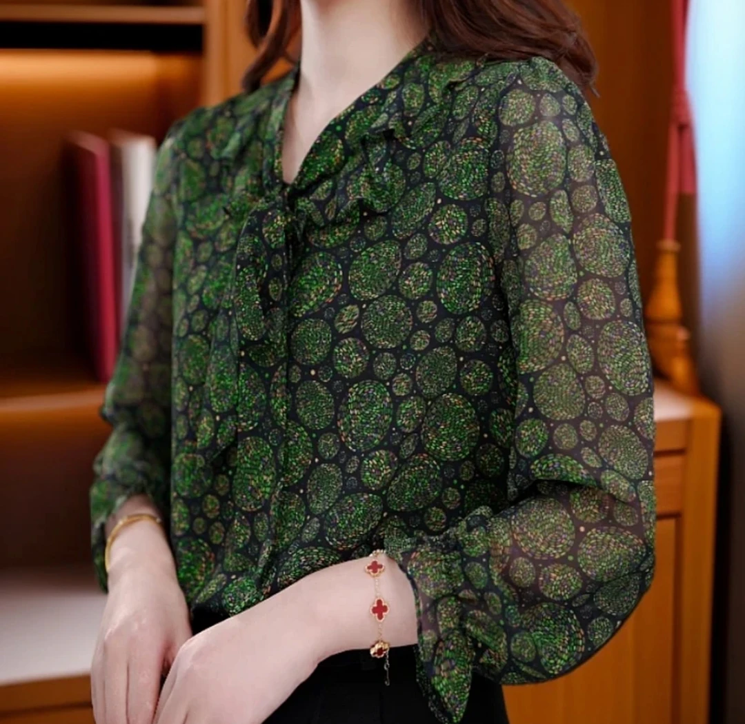 2025新款V领高端6小衫衬衫时髦长袖打底女866复古