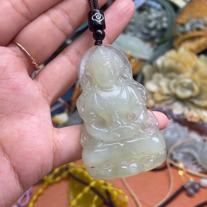 蛇纹石玉未镶嵌吊坠