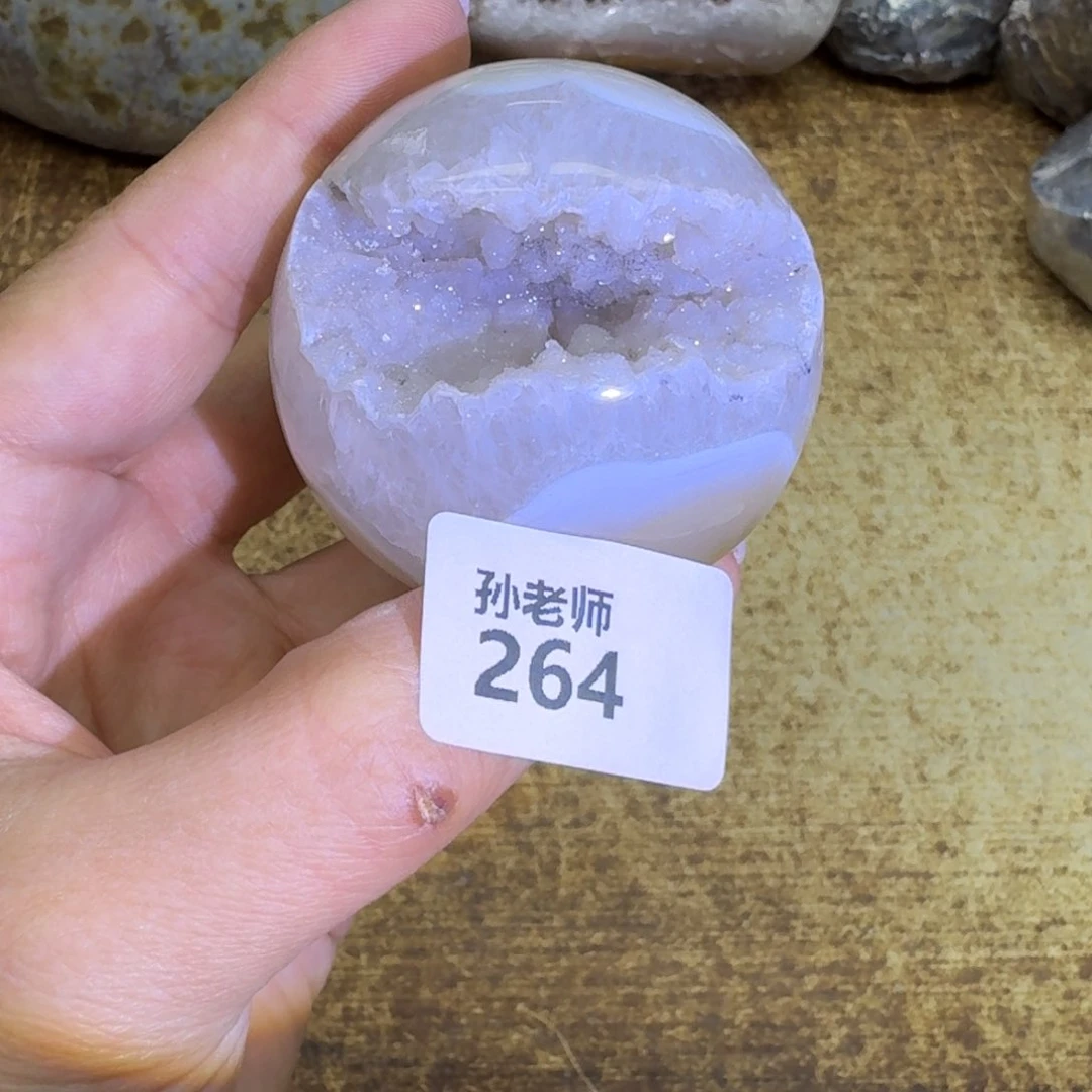 水晶大型摆件（非配饰）未镶嵌