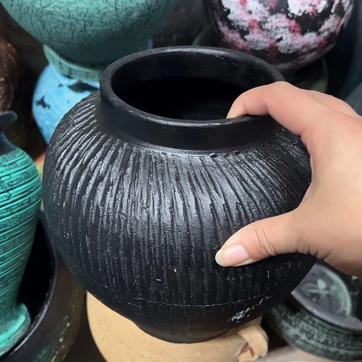 黑色坛子高20口11默认打孔