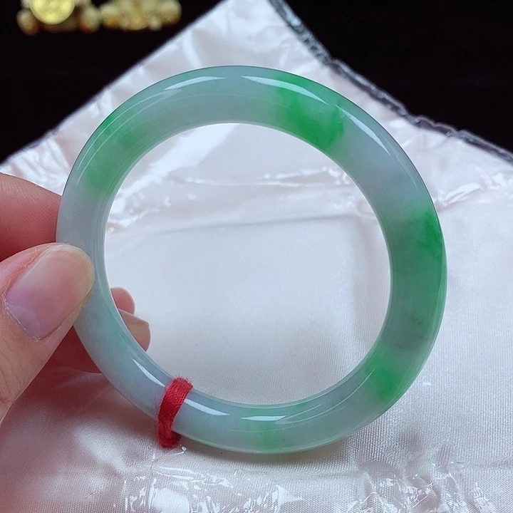 未镶嵌手镯（圆镯）翡翠54.5圈