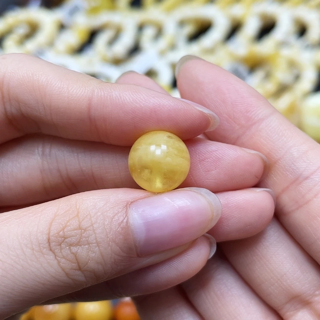 未镶嵌蜜蜡裸石圆珠12.2mm瑕