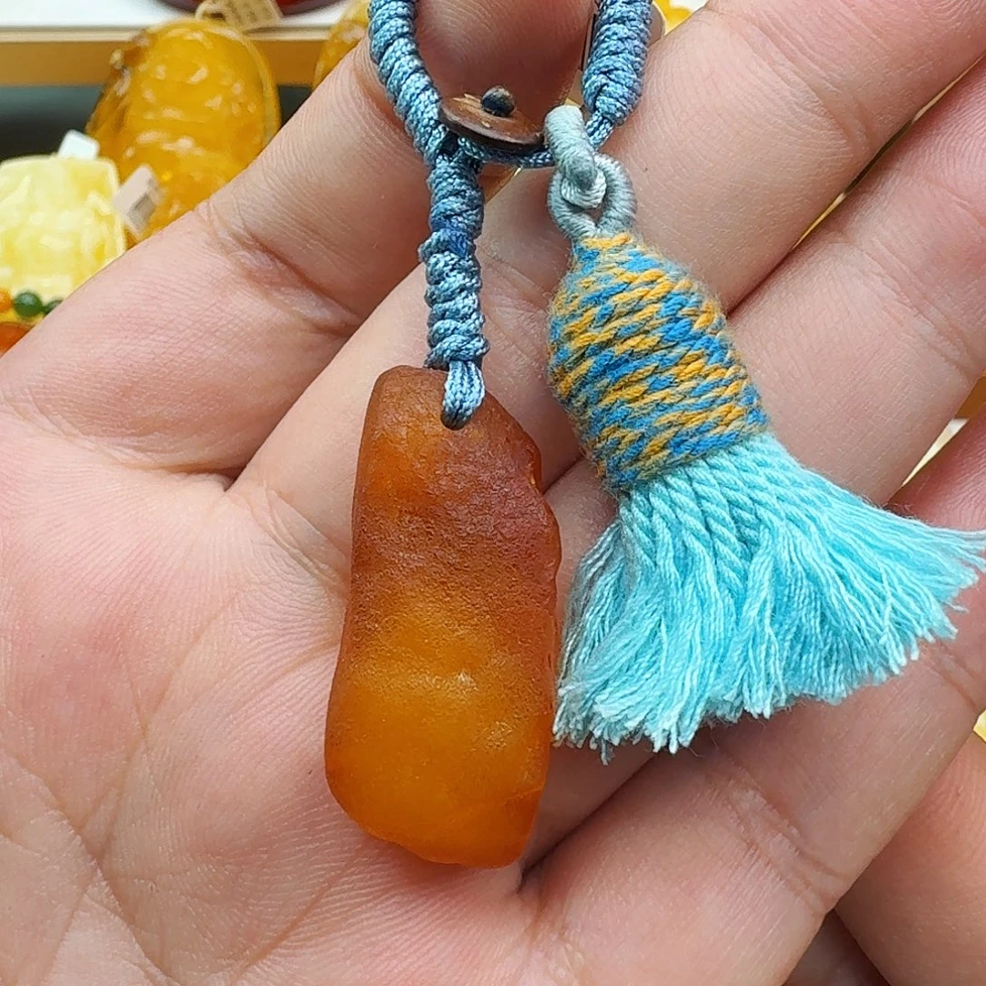 蜜蜡颈饰未镶嵌假一赔十，特价