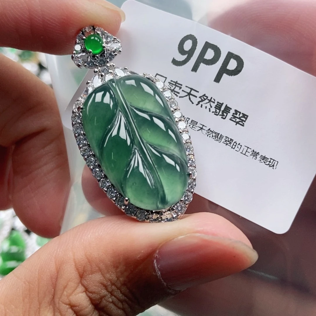 【闪购商品】颈饰未镶嵌翡翠