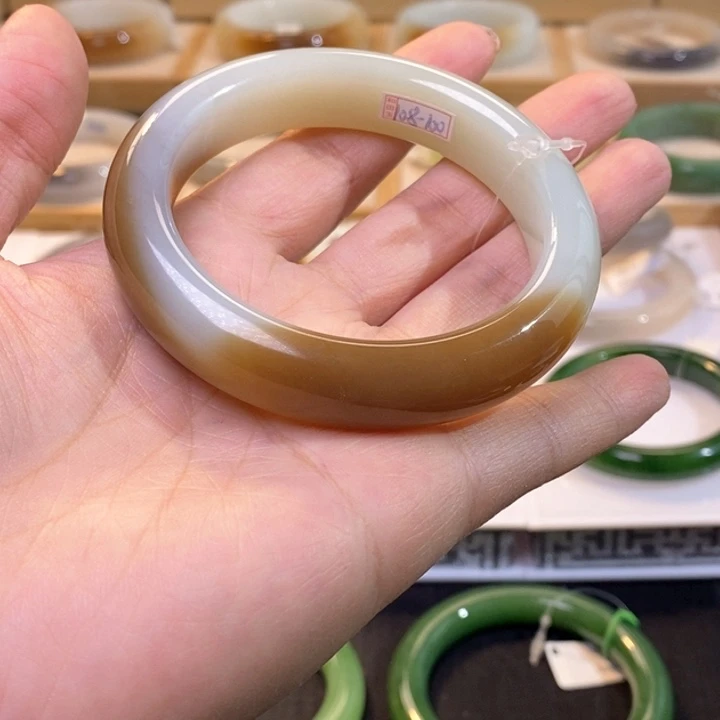 和田玉手镯未镶嵌56