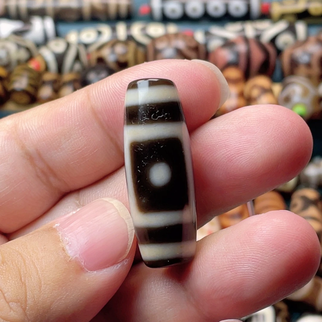 玛瑙/玉髓未镶嵌颈饰朱砂优品星辰天地