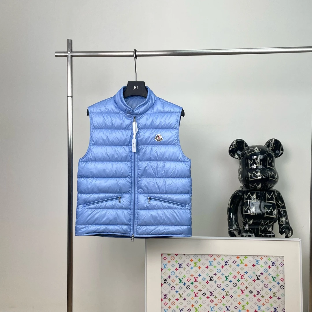 99新 MONCLER 6826/GUI徽标立领拉链修身无袖马甲/3码