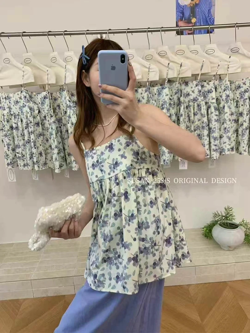 susan@h7328 韩系清新风碎花宽松吊带背心 6-25