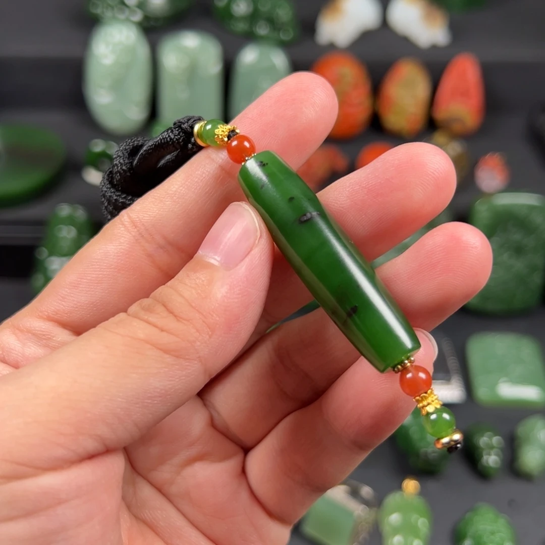 和田玉（碧玉）未镶嵌颈饰