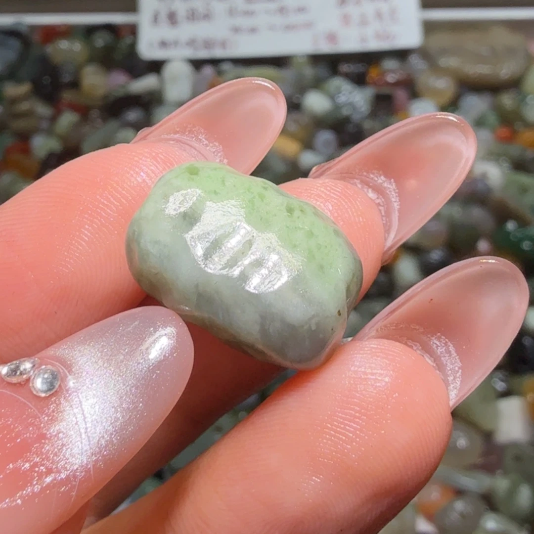 和田玉未镶嵌珠宝半成品