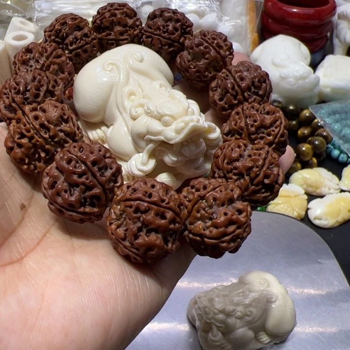 大果紫檀（缅甸花梨）现代冰箱貔貅