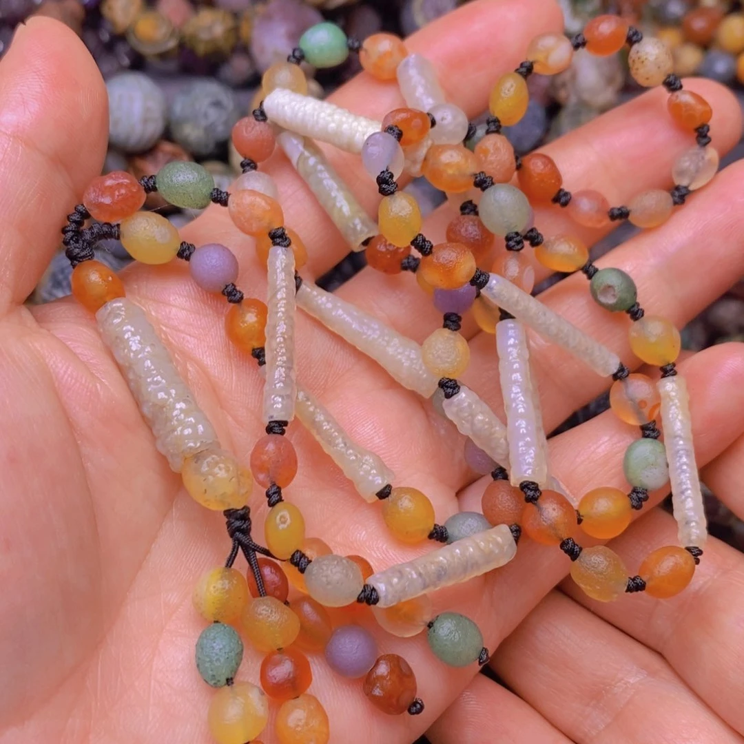 合金颈饰玛瑙/玉髓