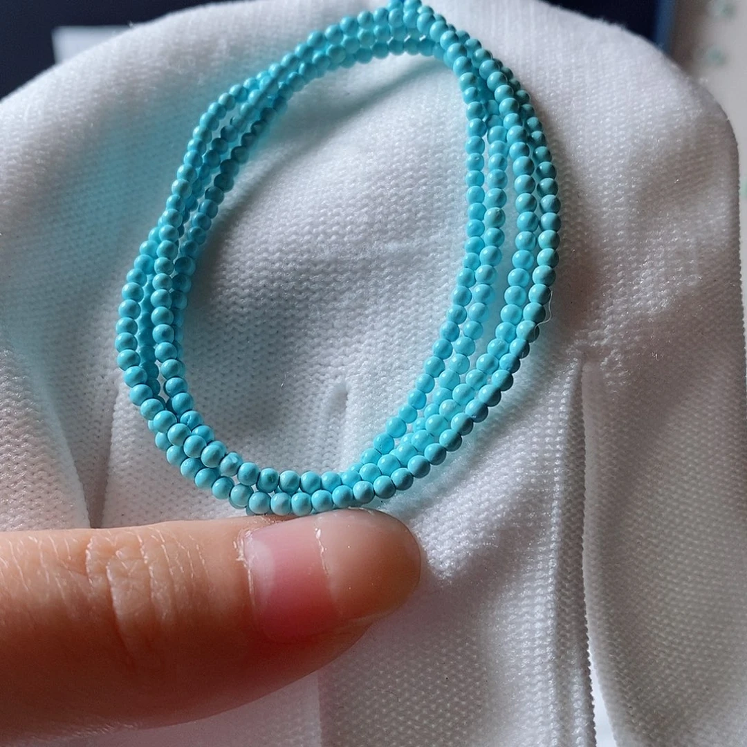 绿松石颈饰未镶嵌