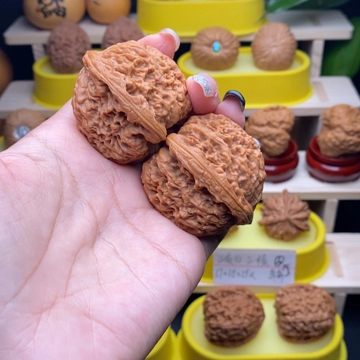 把件文玩核桃高炮三角疆43尺