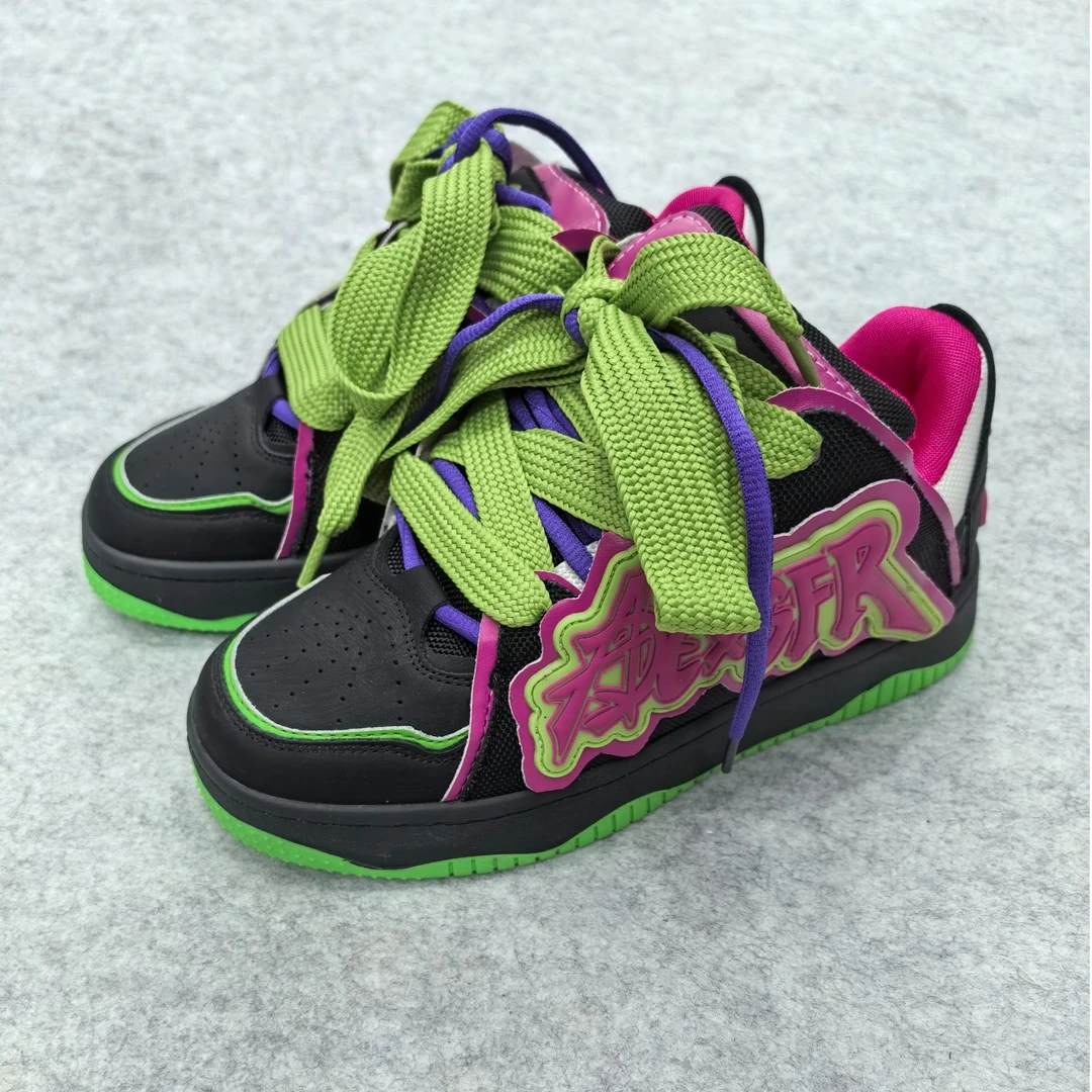 ST-2972/73-黑红-ACE侧边字母设计时尚潮流运动板鞋