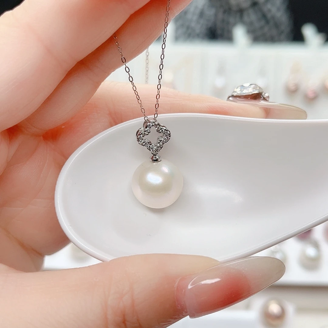 淡水珍珠合金吊坠(赠链)