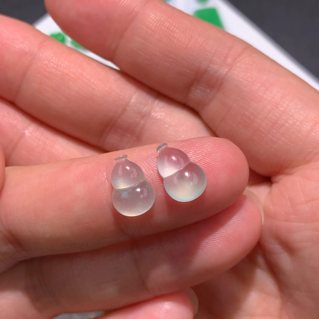 翡翠裸石翡翠葫芦