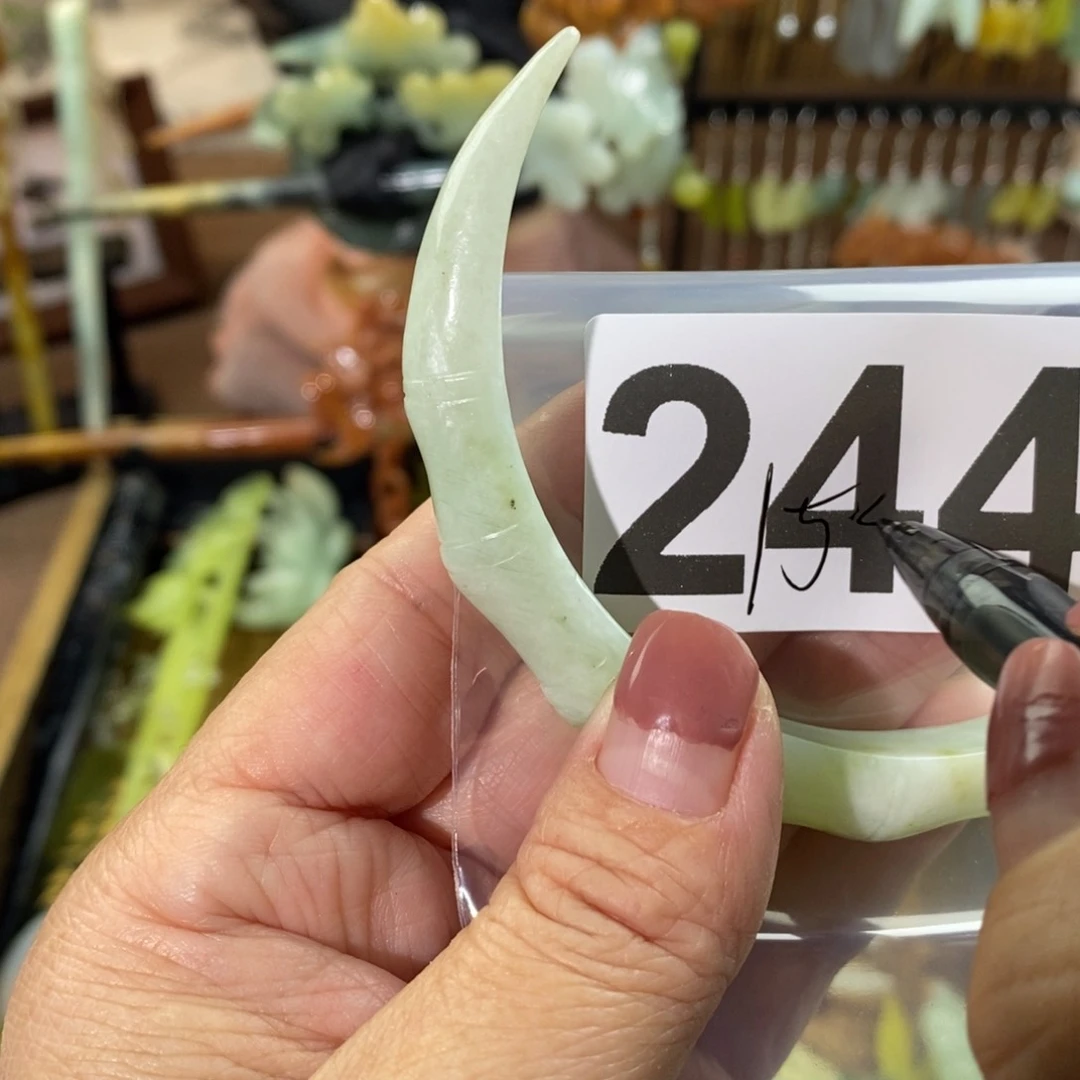 蛇纹石玉玉簪合金邹**停