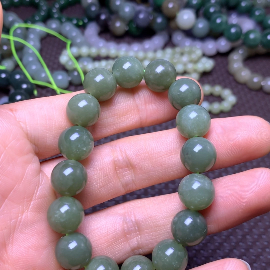 和田玉未镶嵌手串