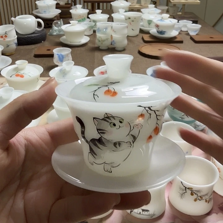 璞玉竹节三才手绘釉上彩猫戏柿盖下100